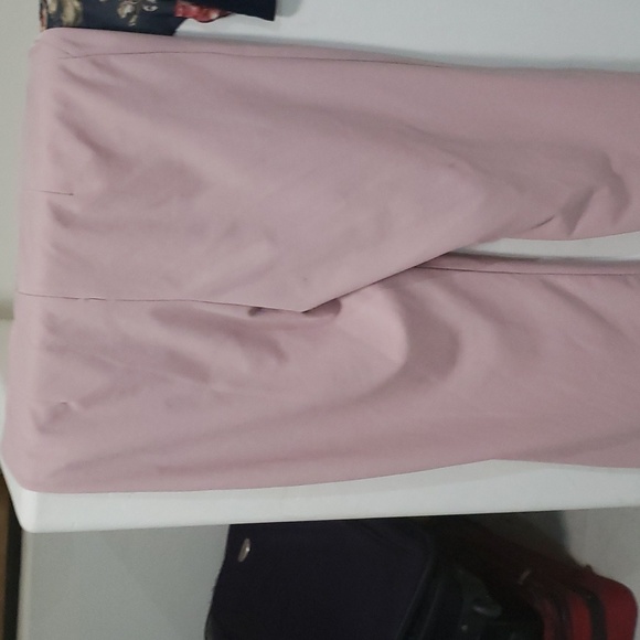 Halter jumpsuit - Picture 5 of 5